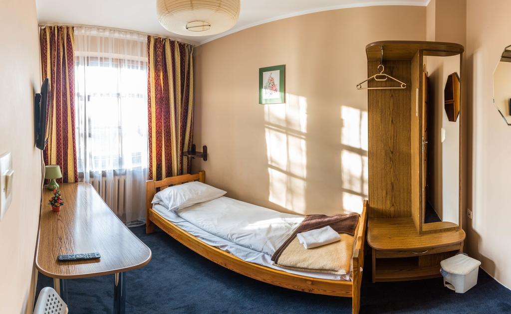 Hotel Astra Bartoszyce Room photo